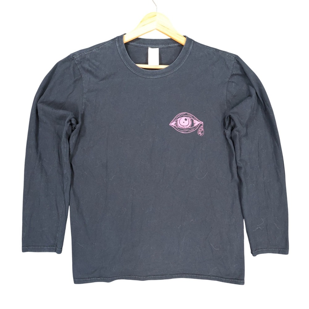 Gildan T-Shirt Mens Medium Black Cotton Long Sleeve Pink Eye Graphic Streetwear